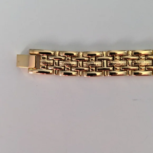 Fashion Bracelet - Picture 4 of 6